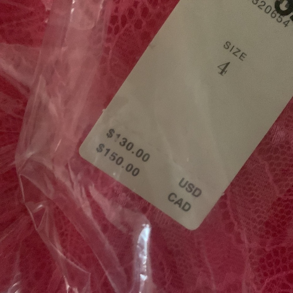 Anthropologie mermaid skirt size 4 new in package - Picture 7 of 7